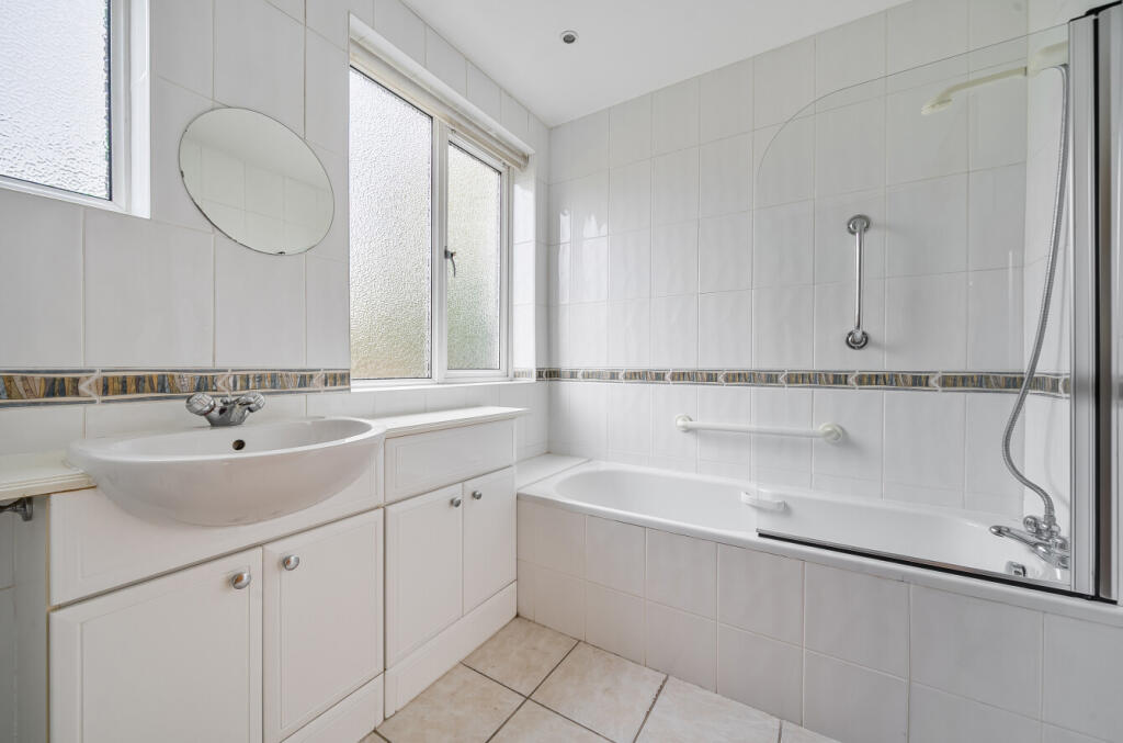 1357445-5-68cee3b...