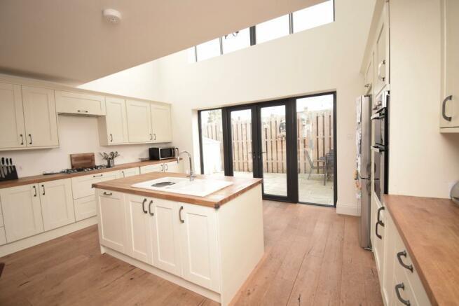 KITCHEN (2)