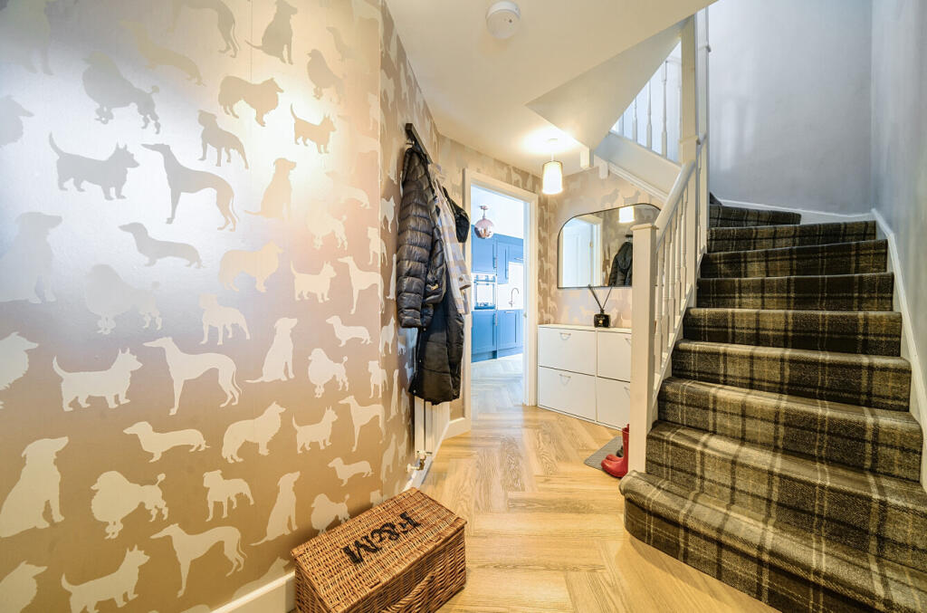 1290036-12-6825ea...