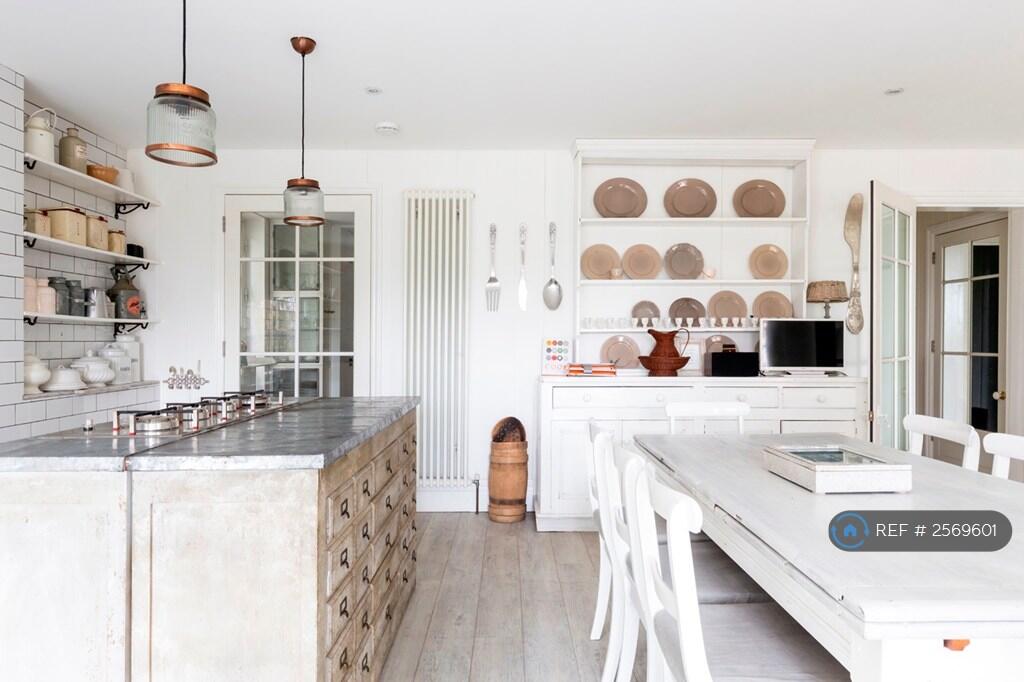 Lower Ground Fl Kitchen Diner 