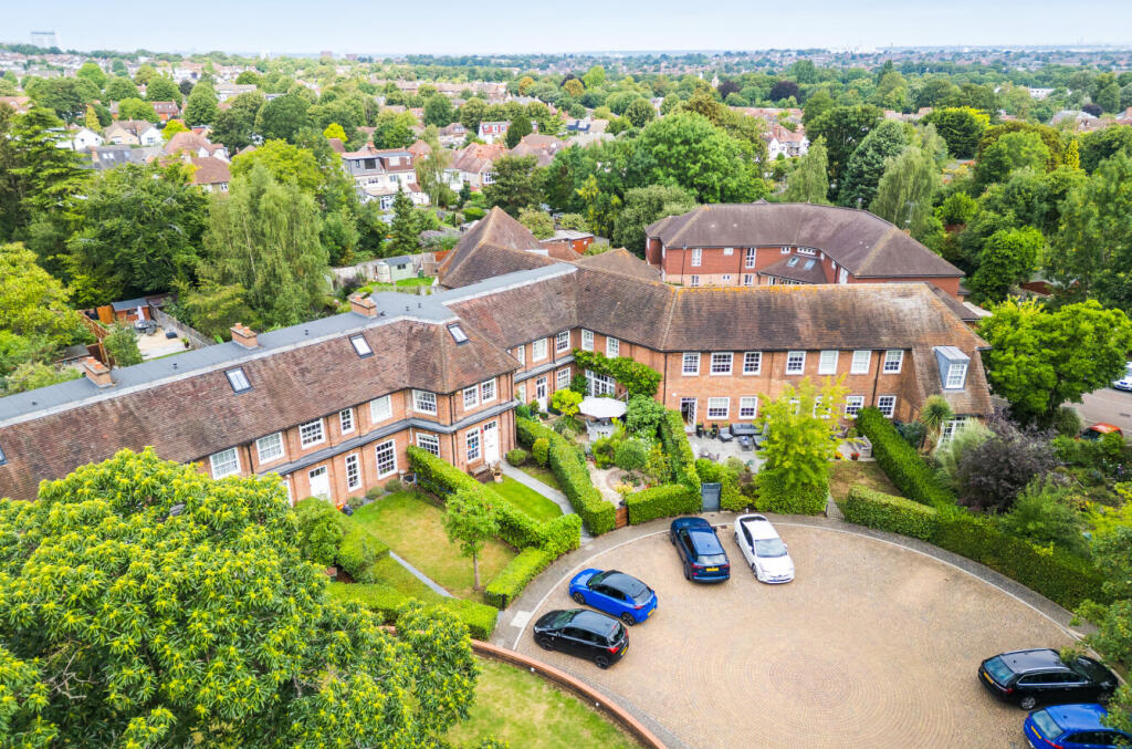 1329458-1-688c79d...