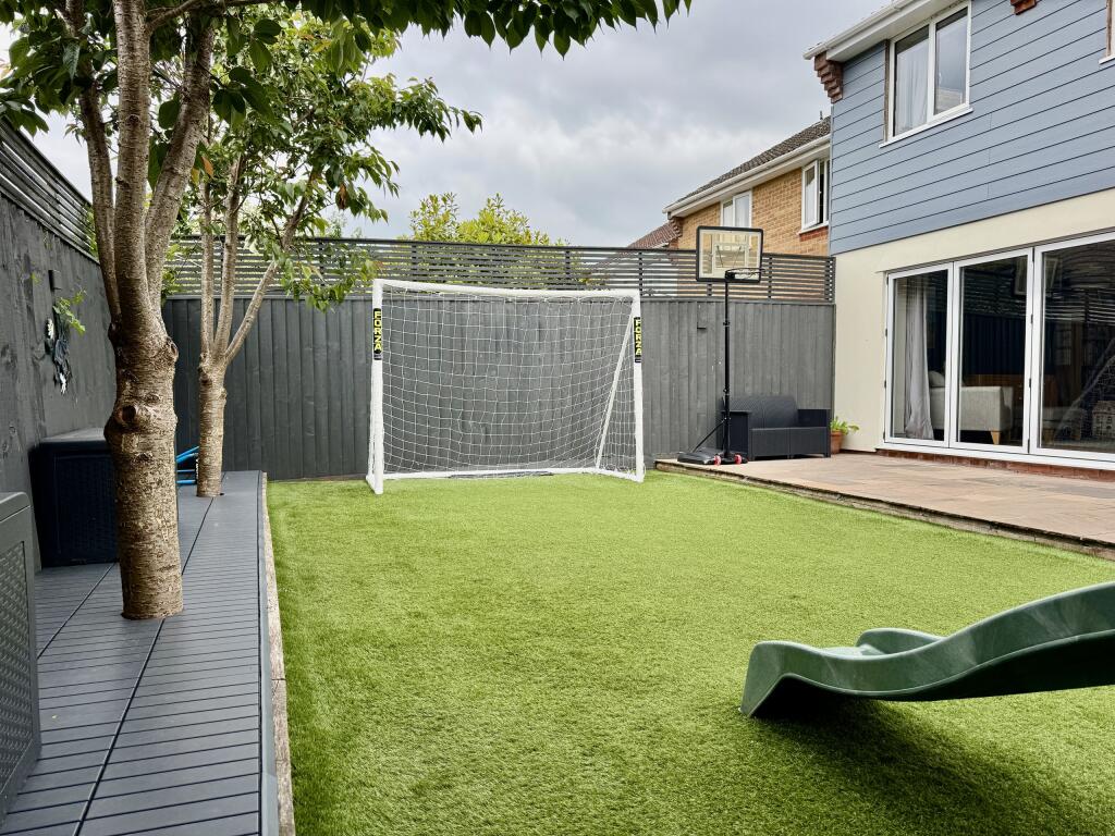 Enclosed Rear Garden