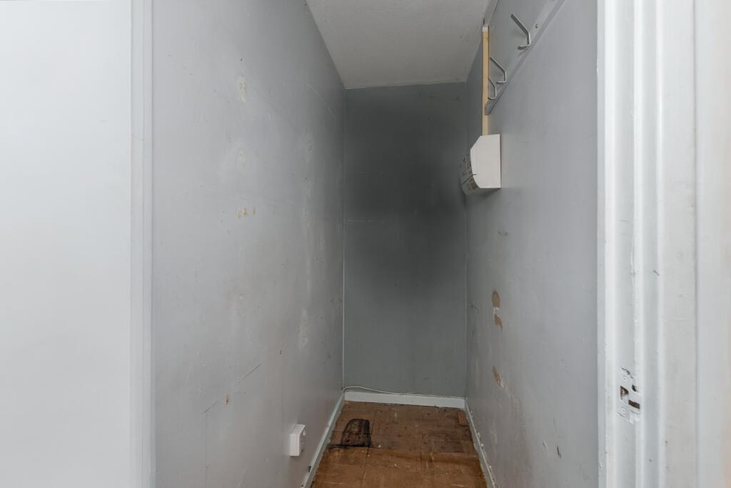 14 Brooke Close, Wellingborough, Northamptonshire, NN8 3LJ