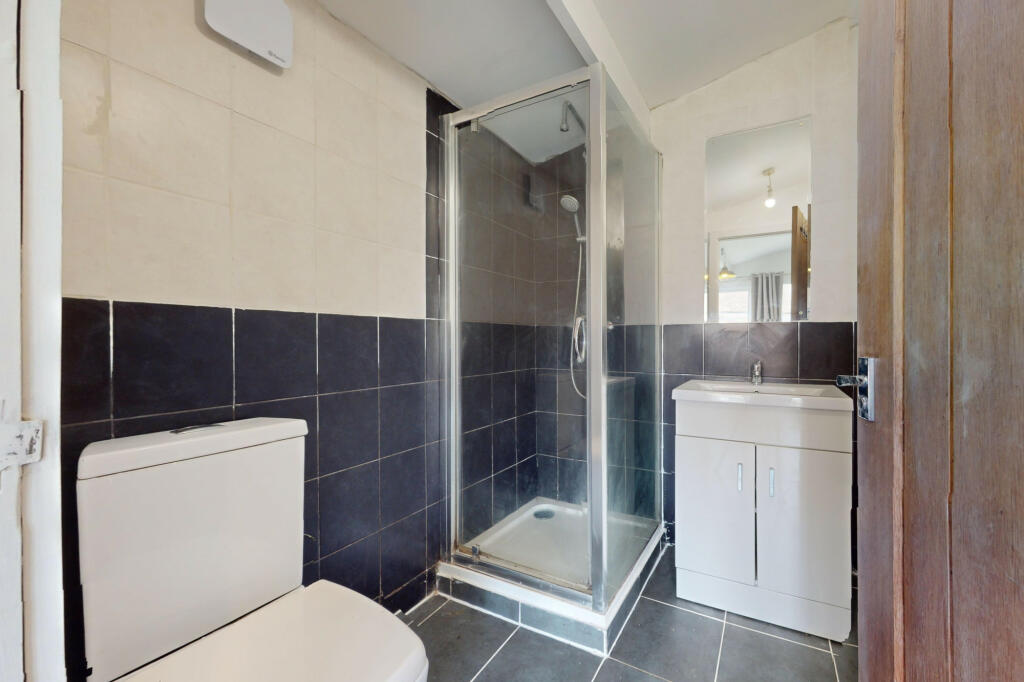 Cabin Bathroom