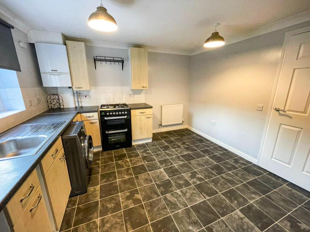 tlc_a58d7ffb-05cc-4f80-a37a-d4e9a476c7b9_70c1366.j