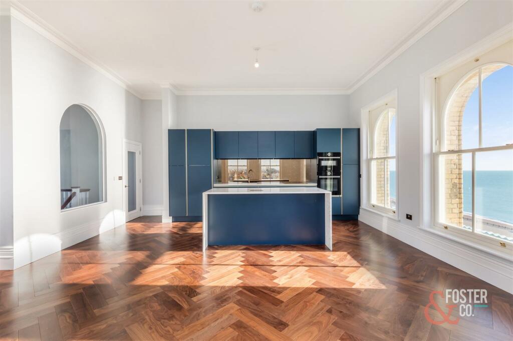 Kings House, 69-2.jpg