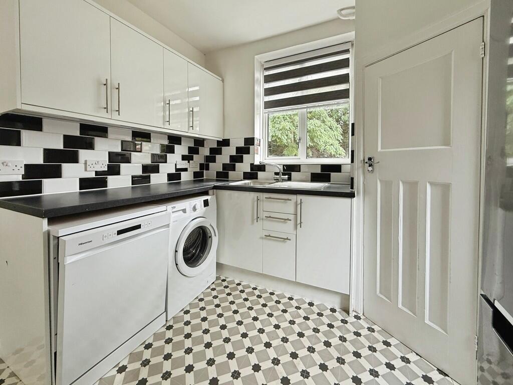 f9ea2b19-Photo 20...