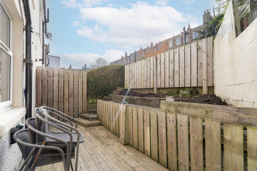 28+Scone+Gardens,+Willowbrae,+Edinburgh,+EH8+7DQ+(