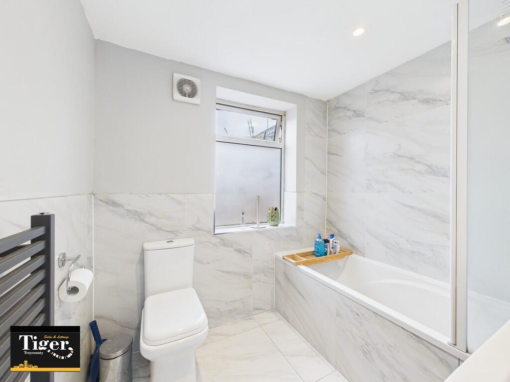 CAM03440G0-PR0439...