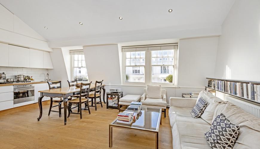 Reception Room/Kitchen