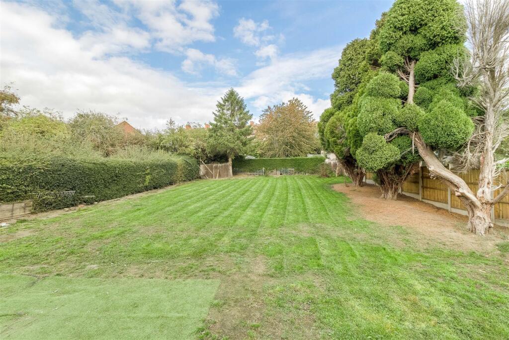 23 Coleshill Road, Hartshill