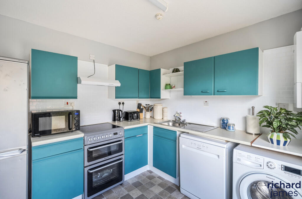 e4c22ffee26f49a1acf7f129f6f8a54e