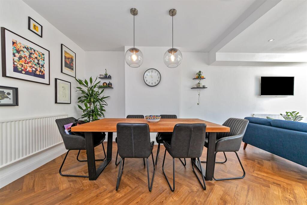 27FrancisAve-16.jpg