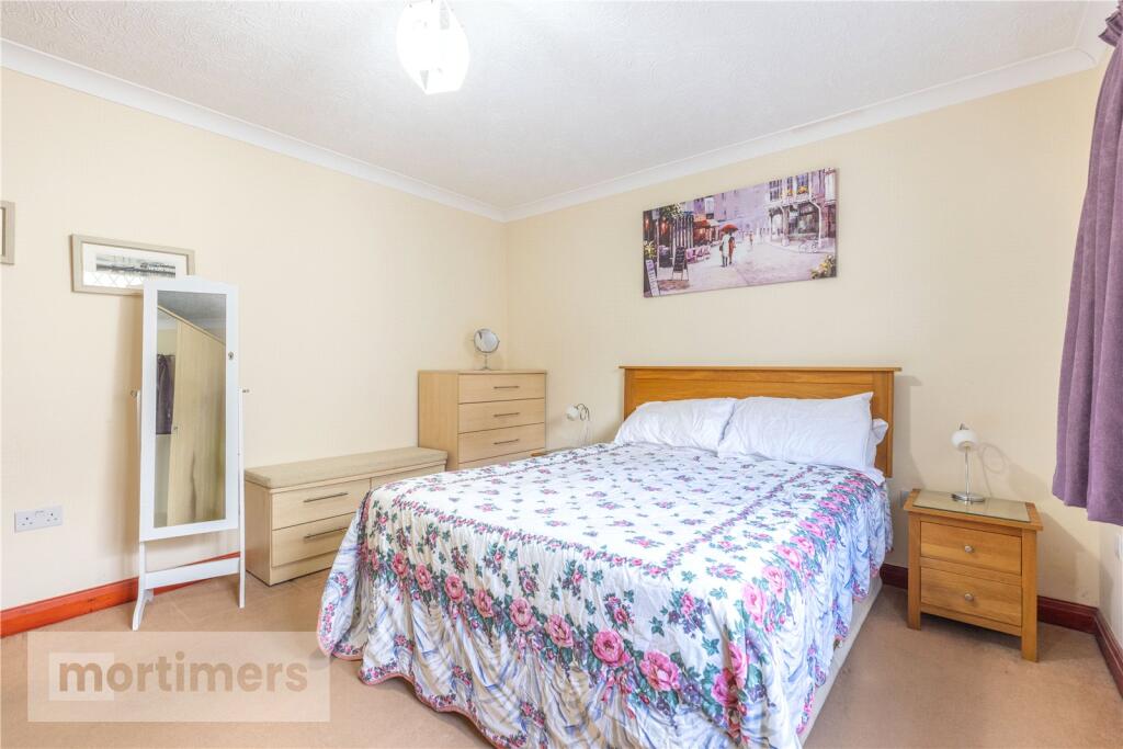 Main Bedroom