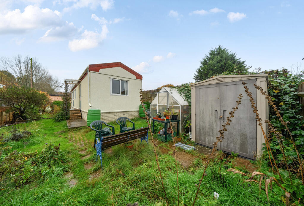 1380688-3-6911d86...