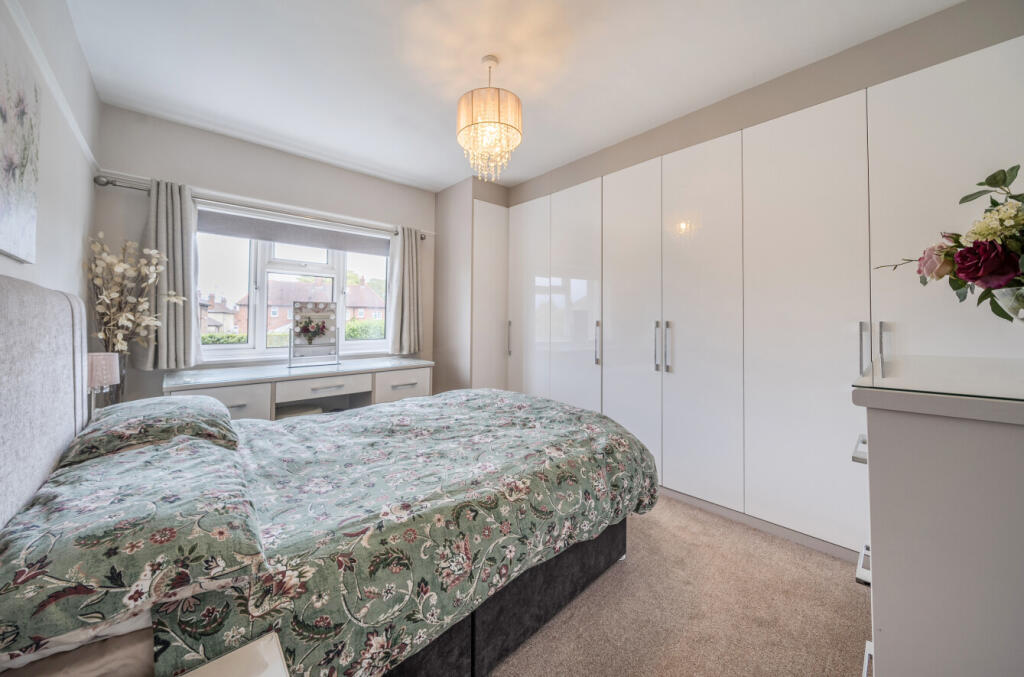 1347618-19-68b586...