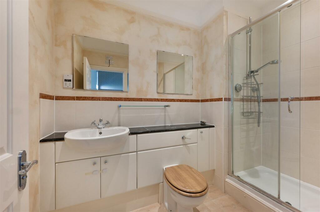 GLADSTONE HOUSE-10.jpg