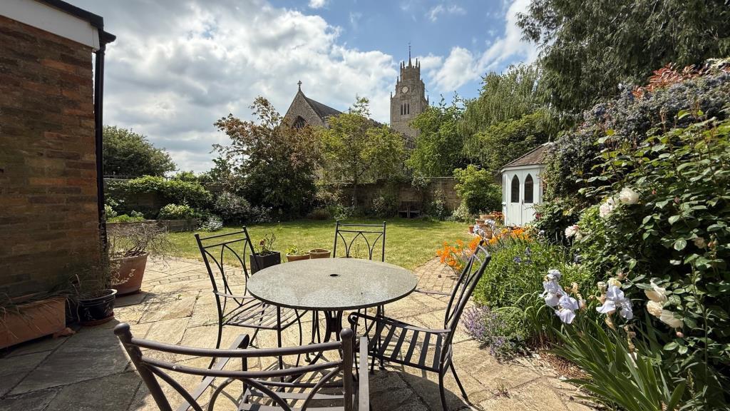 garden1.jpg