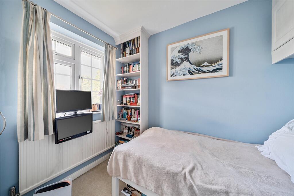 Beecot Lane, Walton-On-Thames, KT12