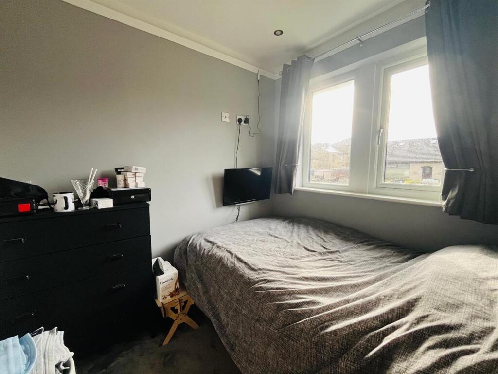 Small Bed 2.jpg