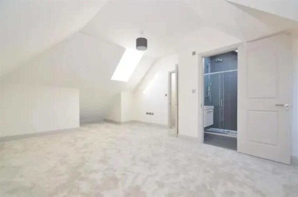 Ickenham - bed 3