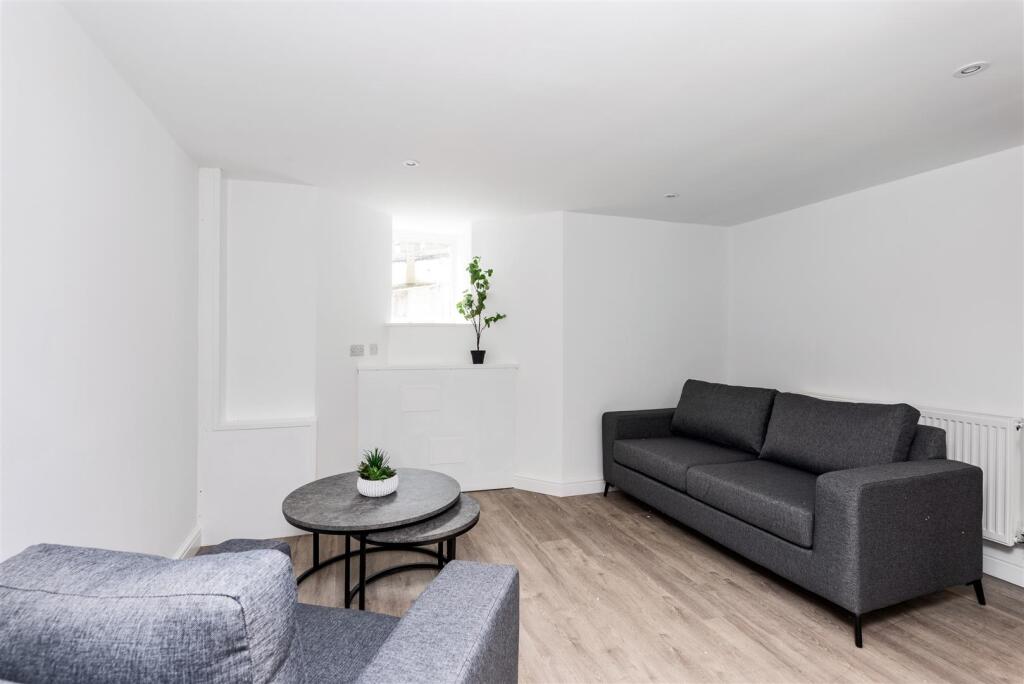 2 Frankley Terrace-6.jpg