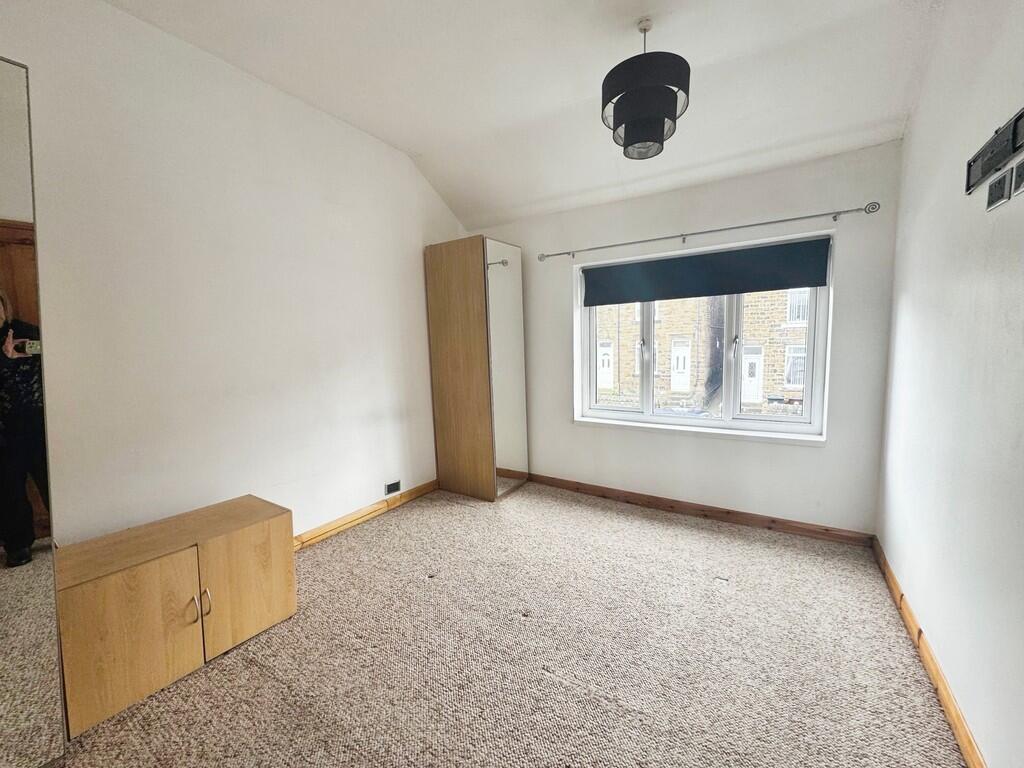 d687e42b-image_pi...