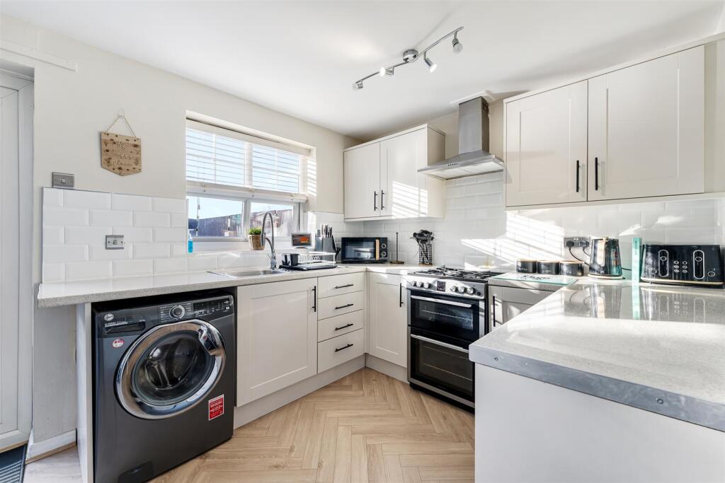 97 Manorwood Drive kitchen 3.jpg