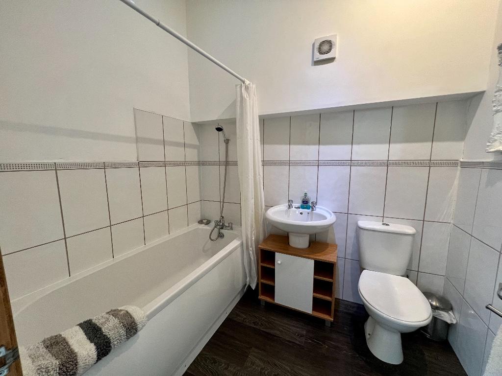 Annex Bathroom