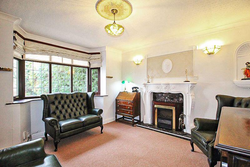 SITTING ROOM