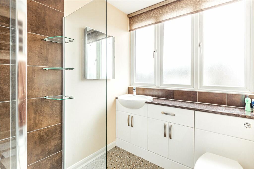 Ensuite Shower Room
