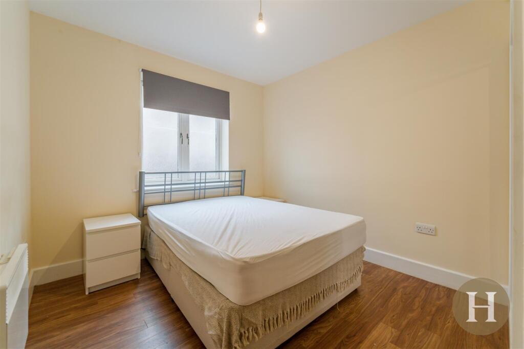 Hadleigh Estate Agents-8.jpg