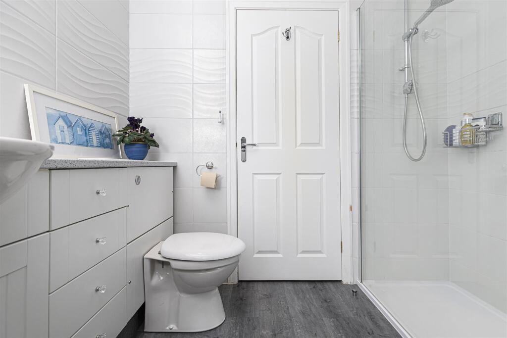 Bramleys Estate Agents - Woodsome Park - Fenay Bri