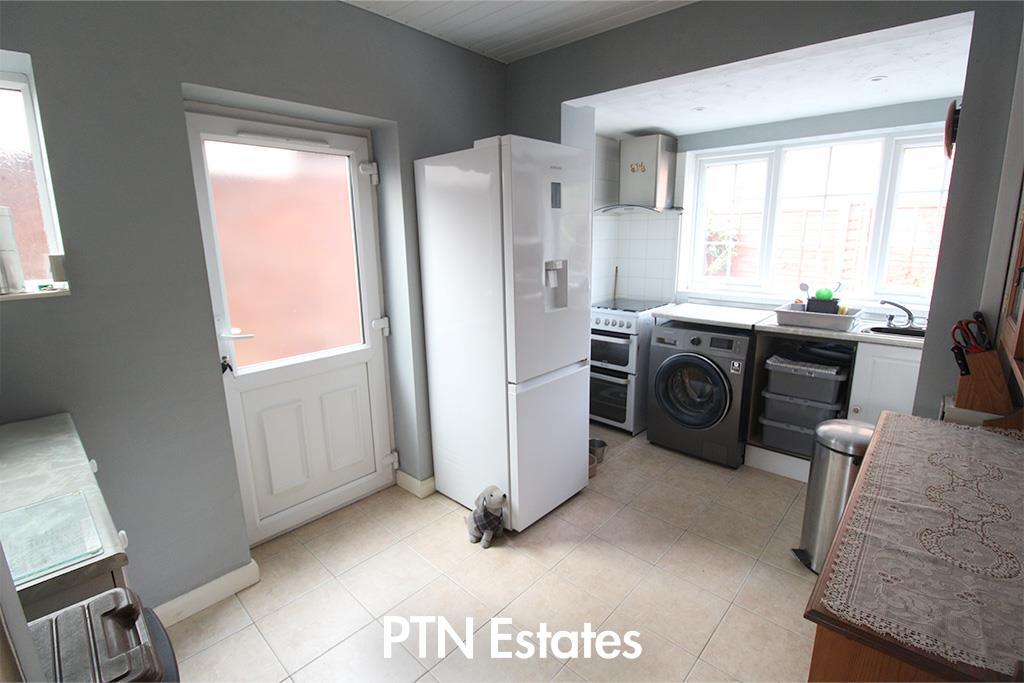 Fitted Kitchen