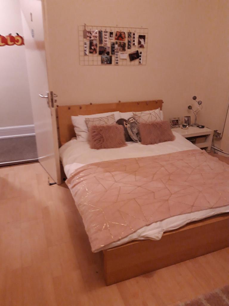 20BR BED 1 VIEW 3 - 