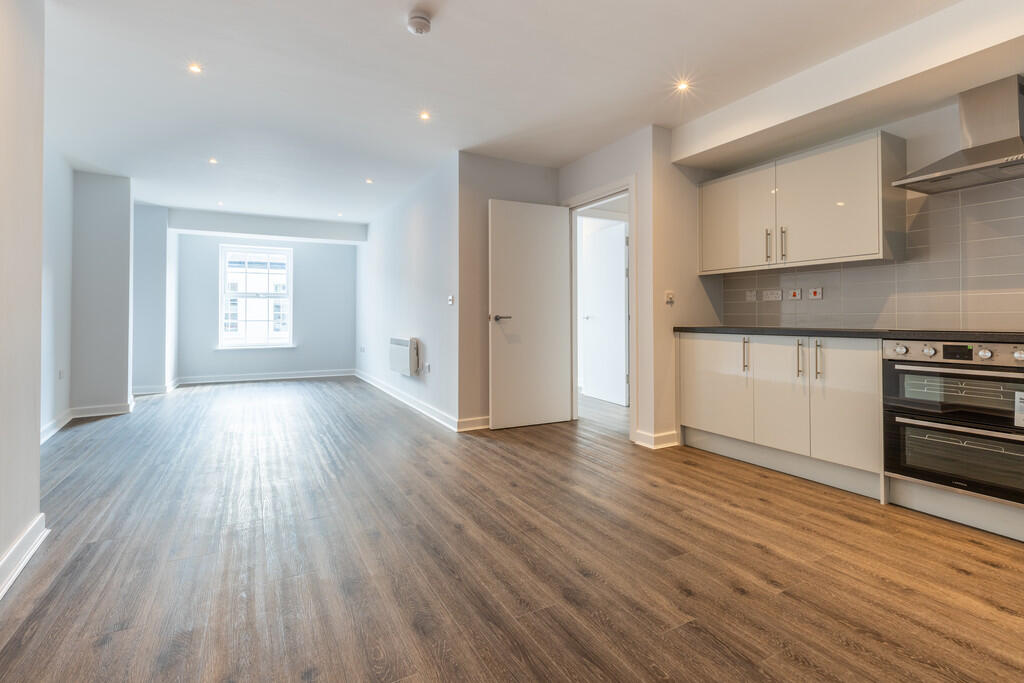 Apt 2 Splendid Op...