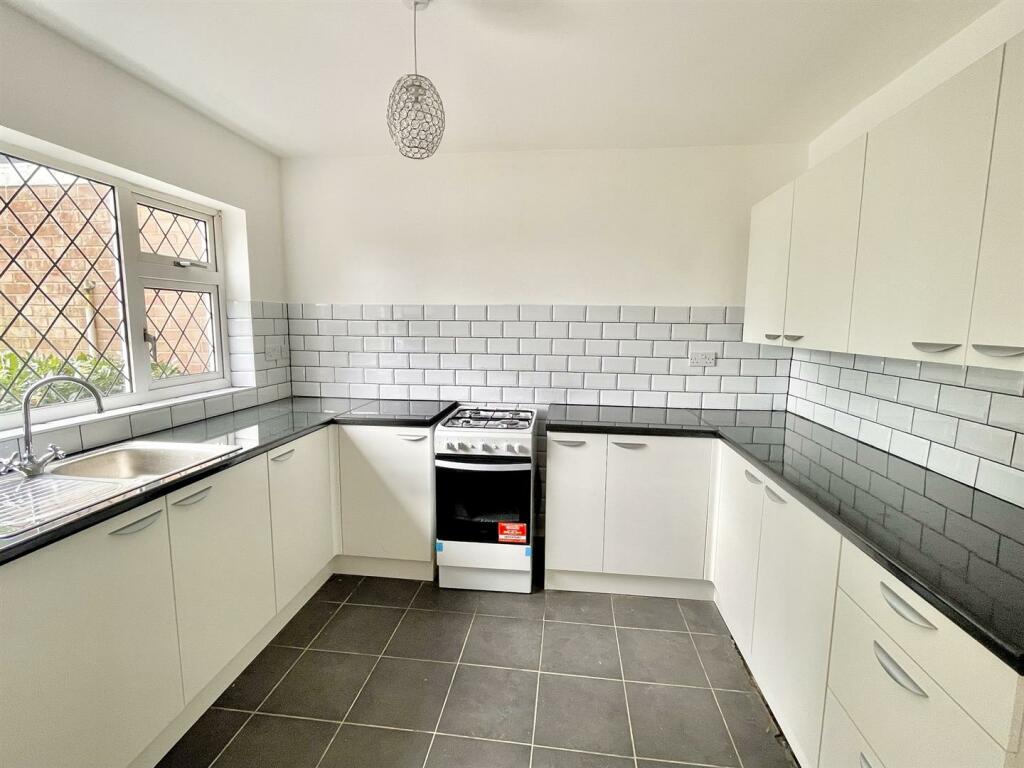 Kitchen.JPEG