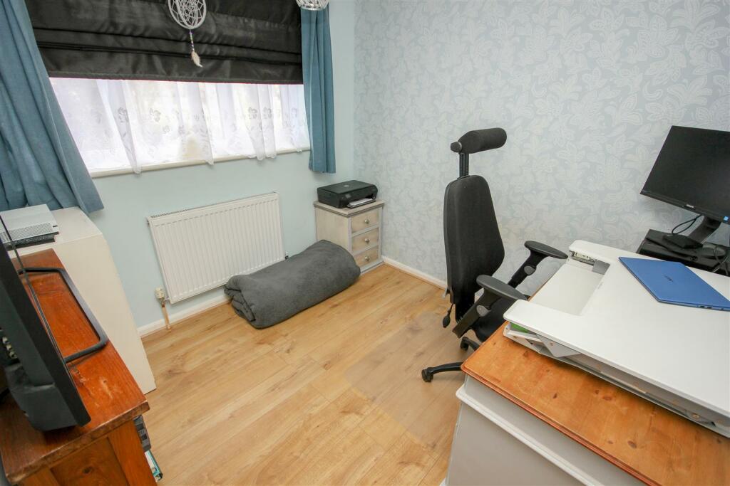 Bedroom 3.jpg