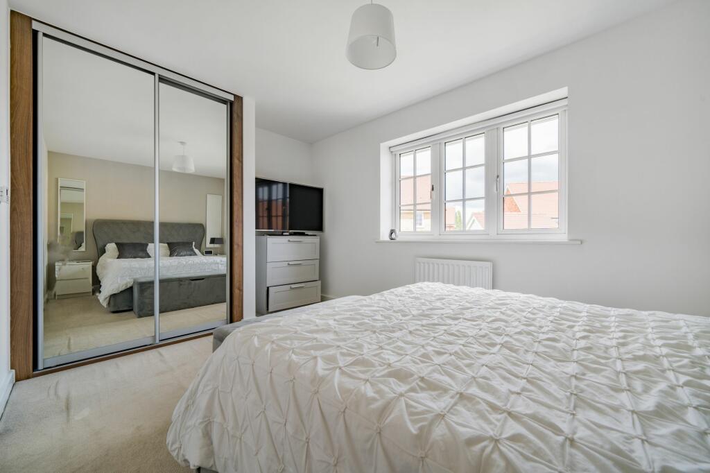 Bedroom One (3)