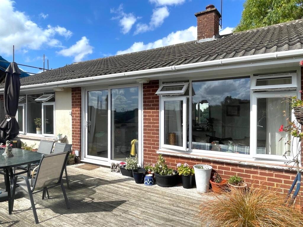 Rear Elevation &amp; Decking