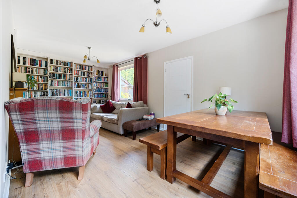 1317473-6-686bd30...