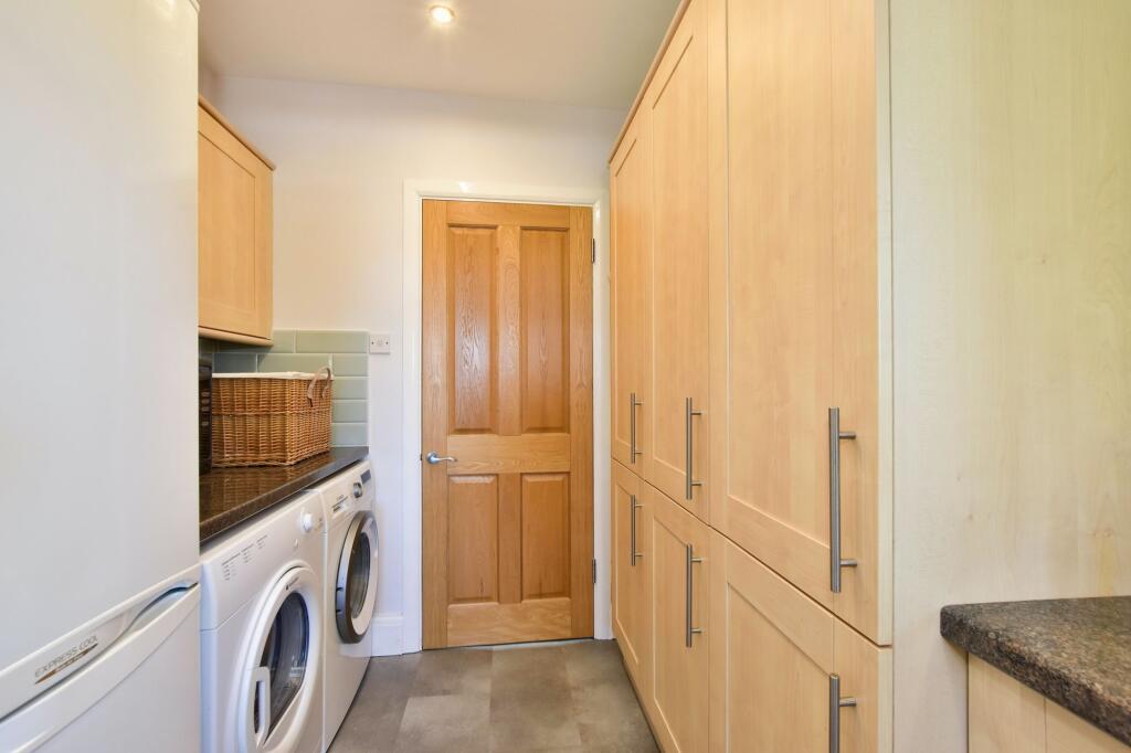 KITCHEN-UTILITY