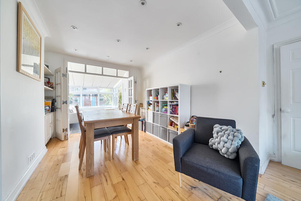 1340127-8-6899ce3...