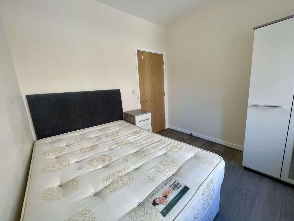 Flat_2_Refuge_Assurance_House