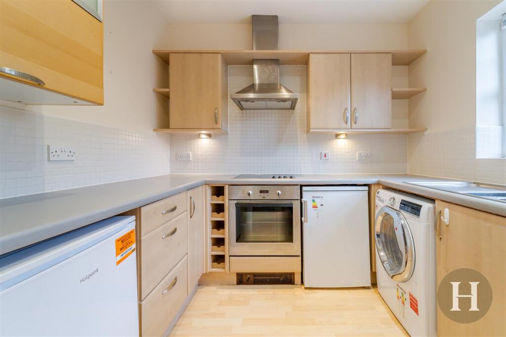 Hadleigh Estate Agents-1.jpg