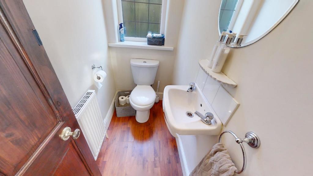 downstairs wc