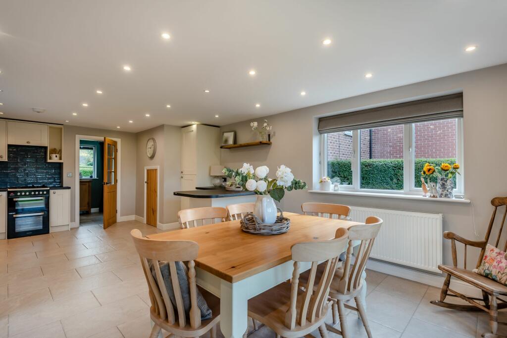 Kitchen / Diner