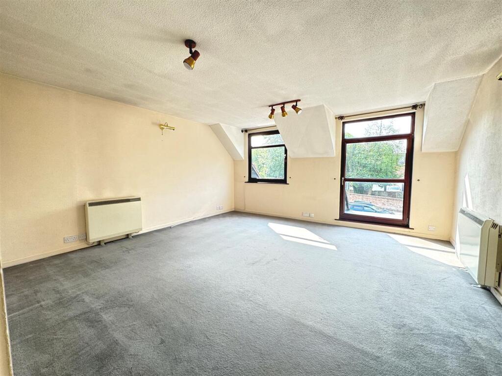 Sitting Room.jpg