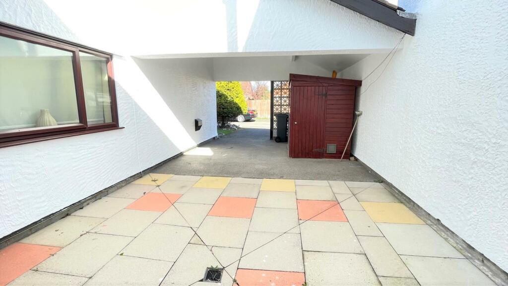 CARPORT