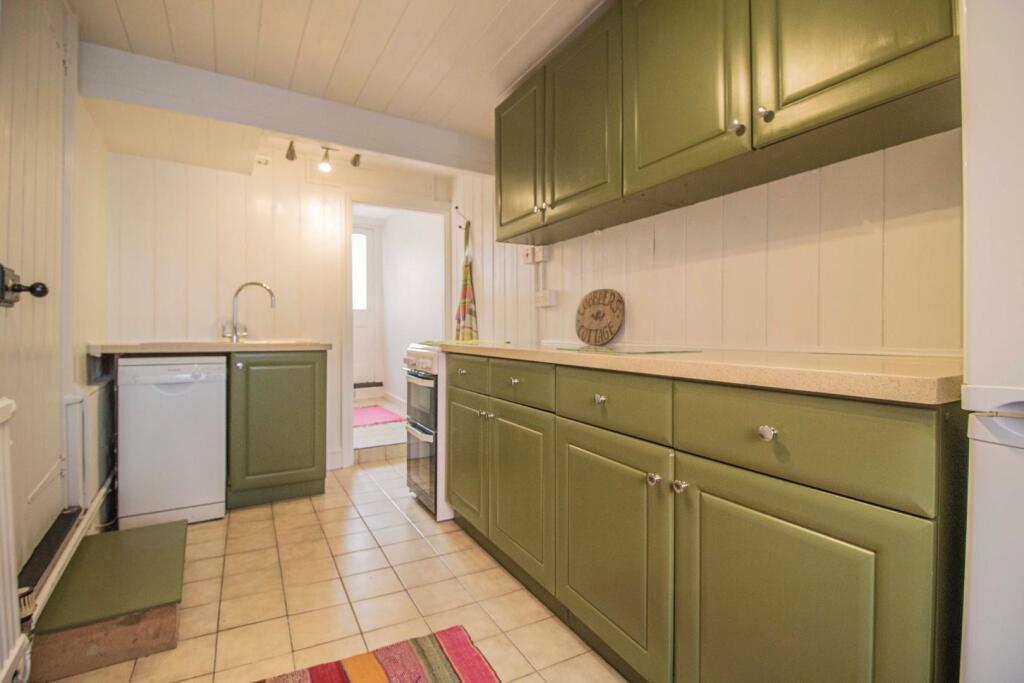 Cobbler's Cottage, Sparhawk Street [Kitchen] 02 V2